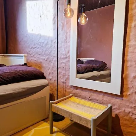 Cosy Ground Floor With Three Bedrooms