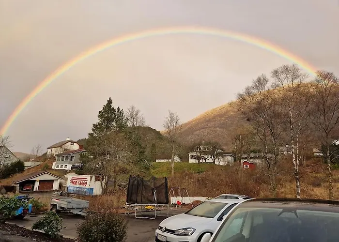 Apartman Cosy Ground Floor With Three Bedrooms *