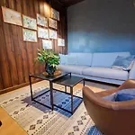 Cosy Ground Floor With Three Bedrooms Lägenhet Bergen